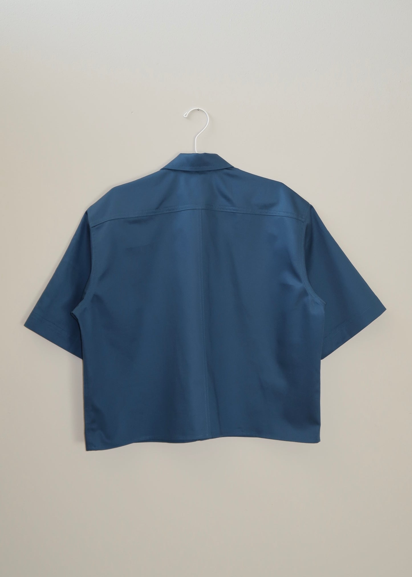 The Barkeep - Utility Cut in Ocean | SIZE M