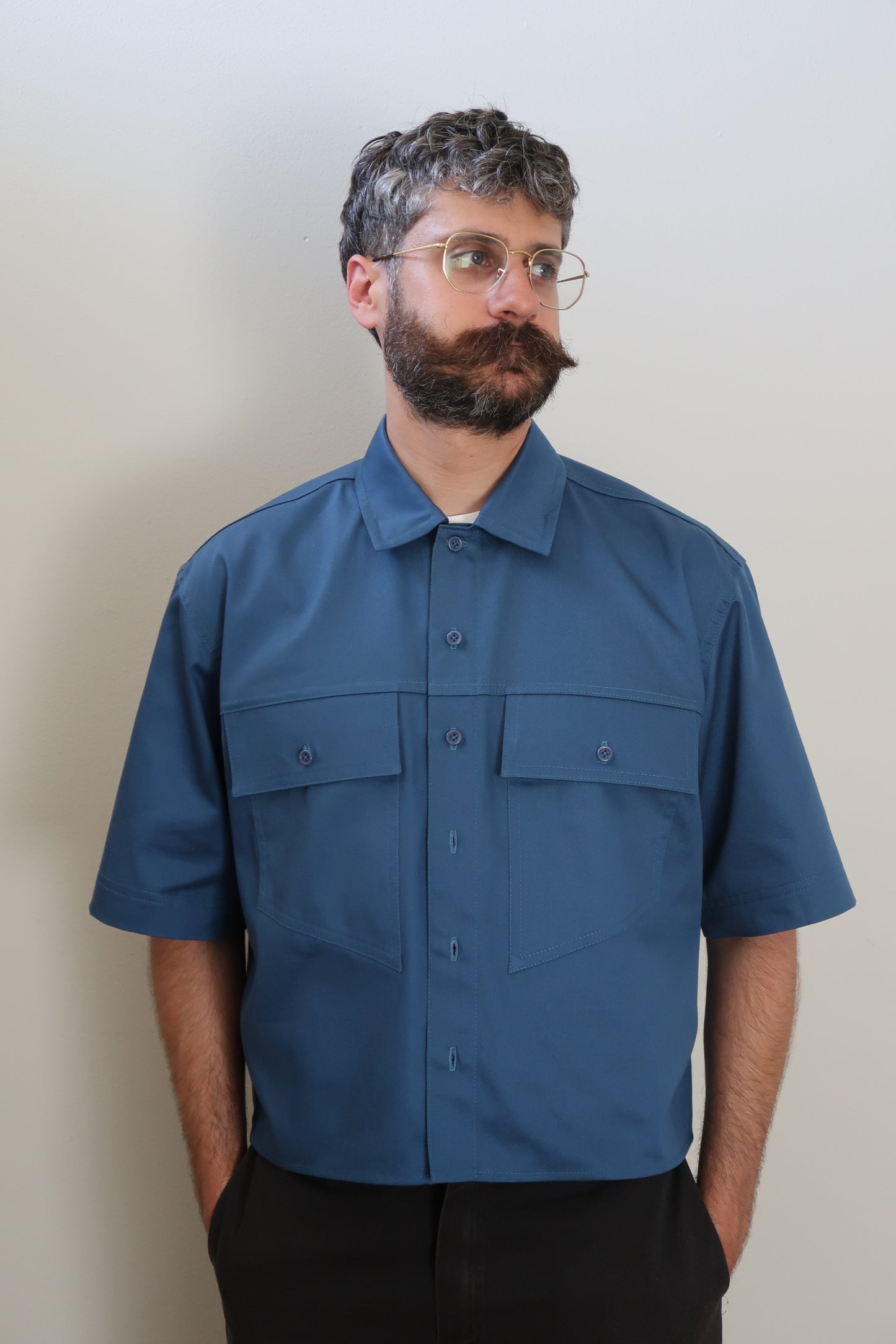 The Barkeep - Utility Cut in Ocean | SIZE M