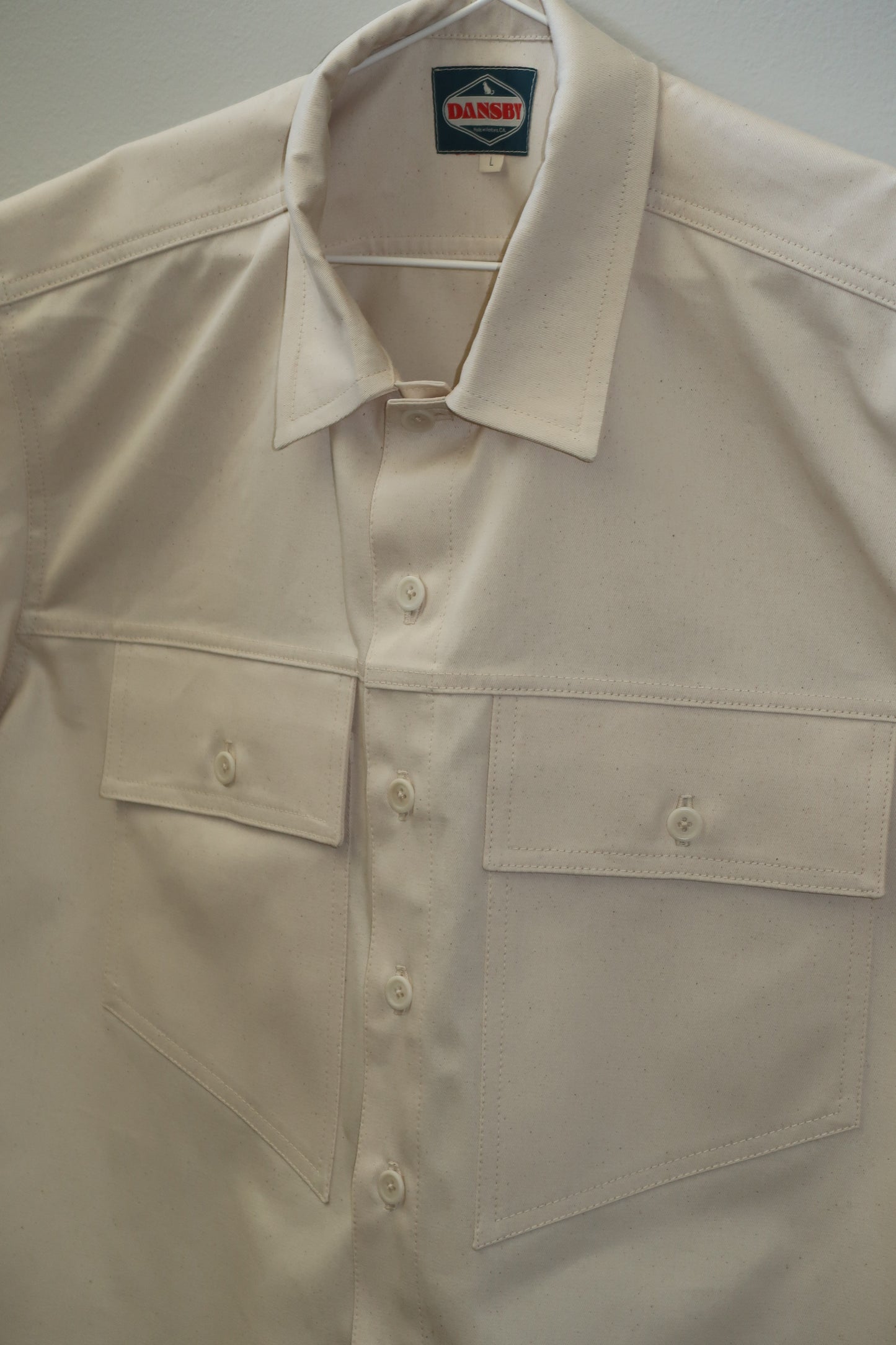 The Barkeep - Utility Cut in Natural