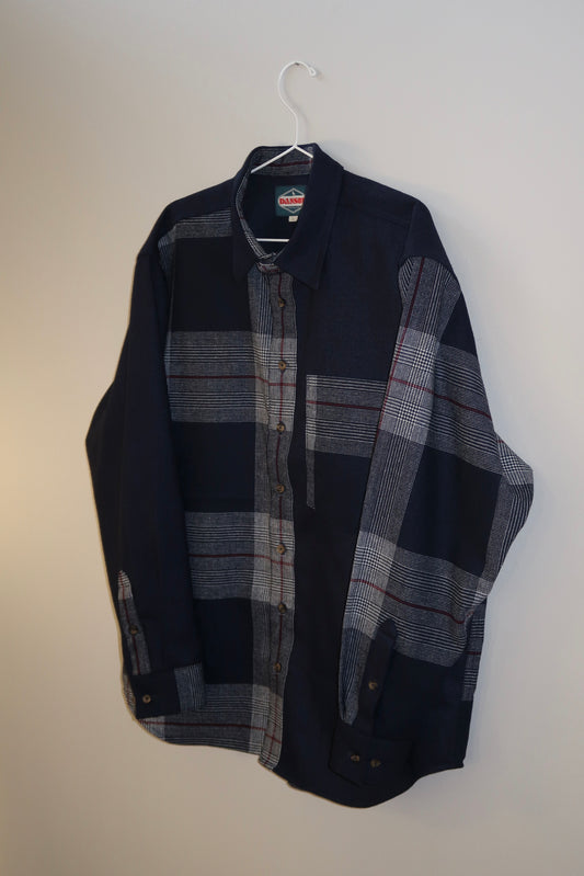 The Flannel in Navy Patchwork | Size L